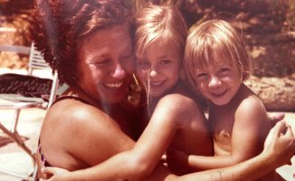Day without happiness: 4 daughters who lost their mothers early share the emptiness that marked their lives