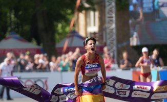 María Pérez breaks the world record for the 35 km walk