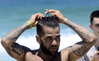 Alves alleges to rule out the flight that his children are registered and schooled in Barcelona