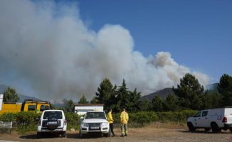 The decrease in wind allows the Las Hurdes fire to be controlled, says Fernández Vara