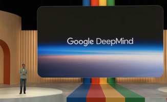 Google still can't compete with ChatGPT, but floods all its products with AI