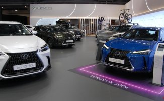 The new Lexus RZ, RX and UX Premium shine at Automobile Barcelona