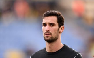 A garbage truck scared away the horse that seriously injured soccer player Sergio Rico