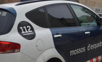 Arrested a drunk driver after expressly running over a mosso in Sabadell and fleeing