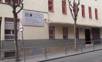 A former student uncovers sexual abuse by a teacher at a school in L'Hospitalet