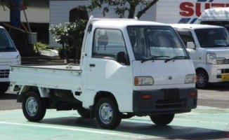 These are the tiny Japanese trucks gaining popularity in the US for its price