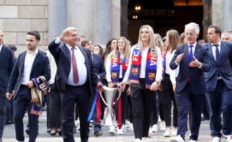 In pictures: Barça Femenino celebrates the title of European champions in Plaça Sant Jaume
