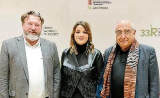 Economist Jaume Ventura and virologist Júlia Vergara-Alert receive the National Research Award