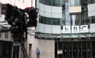 A BBC presenter denounced for paying a minor in exchange for sexual photos
