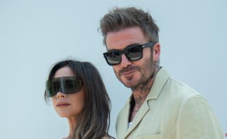 "What were we thinking?": Victoria Beckham mocks one of her most iconic looks with David