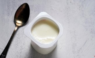 When is it justified to take yoghurts or other protein-enriched dairy products?