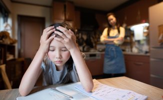 The worst decision to be parents: raising children with threats