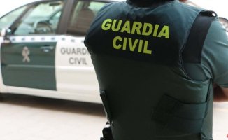 The Civil Guard destroys the 10 kilograms of dynamite that a neighbor found in his garage