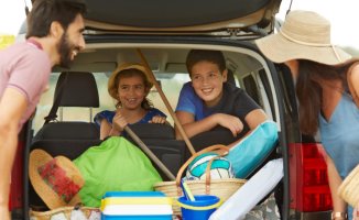 Cheap and practical gadgets for the car that can get you out of trouble on your vacation