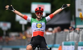 Elisa Longo Borghini takes the Giro stage and Van Vleuten extends his overall lead