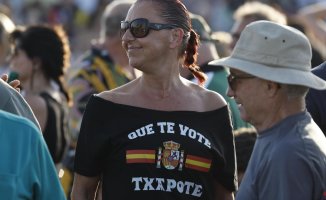 The JEC warns that voters cannot go to vote with t-shirts with the motto 'Que te vote Txapote'
