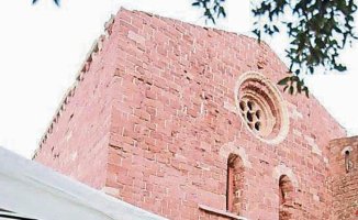 The castle monastery of Escornalbou reopens with an appetite for culture