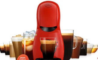 Enjoy a Dolce Gusto De'longhi Piccolo coffee maker with 48 gift capsules for only 54 euros