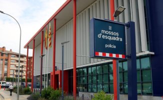 Arrested a false osteopath in Lleida accused of touching his clients