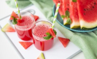 Are watermelon and cantaloupe smoothies as healthy as the whole fruit?