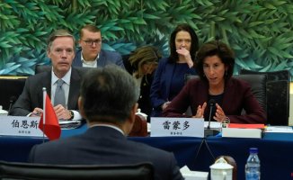US and China seek to improve political climate to boost trade