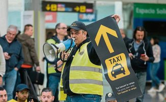 The taxi drivers declare war on the ACCO and plan protests until the dismissal of their leaders