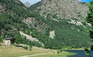 The Generalitat works on a list of 200 farms in protected areas that it wants to make public