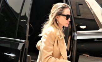 A camel suit and a shopper bag: Angelina Jolie's basics for going back to work