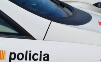 They investigate the death of a man at a home in the Salut neighborhood in Badalona