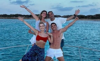 Álex González enjoys his holidays in Eivissa with Alejandra Onieva