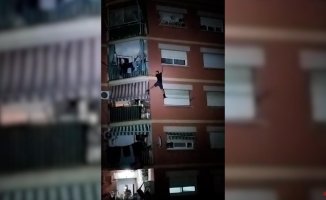 I arrested a thief who scaled the facade of a building in Sant Adrià de Besòs