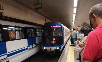 Metro line 9 reopens in Madrid after renovation works