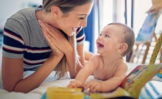 What are sensory stimulation stories for babies and what are their benefits?