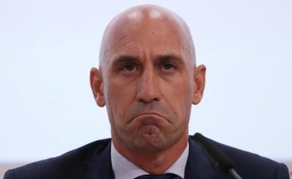 Rubiales and his father pressured a press officer of the RFEF to fabricate a false test