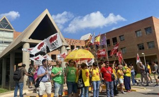 Education Unions can negotiate the plurilingualism decree that will reduce the number of people in Valencia