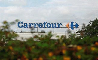 El Corte Inglés sells 47 supermarkets to Carrefour for 60 million euros