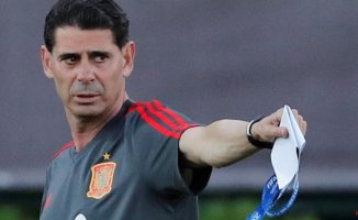 Fernando Hierro becomes a father again at 55: "We will not let go of your hand"