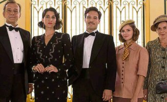 TVE reveals the three new characters of 'La Moderna' that will be played by actors Juan Betancourt, Berta Galo and Kino Gil