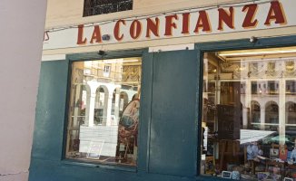 Life and miracles of La Confianza, the oldest grocery store in Spain