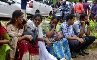 A Jehovah's Witness kills three coreligionists with a bomb in a congregation in India
