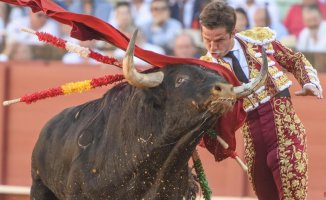 Clamorous and emotional farewell to the bullfighting of 'El Juli' in the Maestranza