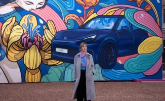Lexus presents its new LBX model in a square full of art