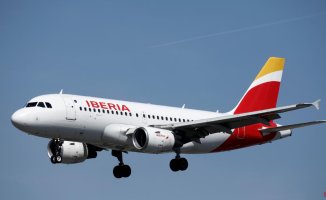 Iberia challenges Aena's handling tender and demands to suspend the awards