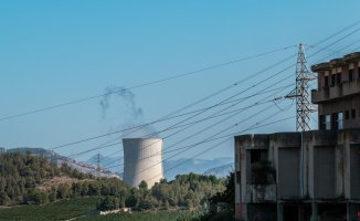 The Ascó nuclear reactors are stopped due to a breakdown with the external evacuation lines
