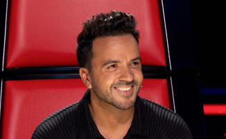 Luis Fonsi's mess with two friends in 'La Voz' that has caused a sensation on the networks: "Are you a couple?"