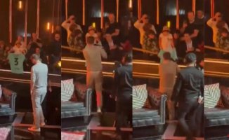 Gerard Piqué falls off a stage in Mexico and "disappears" 'Now I fall' style