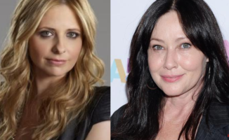 Sarah Michelle Gellar gives the latest update on Shannen Doherty's health status: "She lives every day and is fighting"