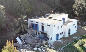 Corsican terrorism attacks 17 second homes in response to Macron