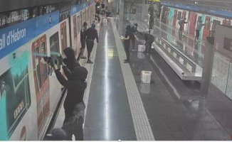 TMB will denounce 62 graffiti artists after an attack on the Vall Hebron L5 station