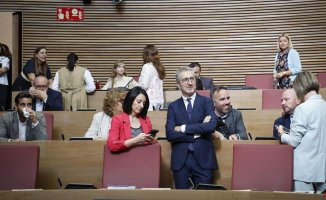 The interim nature of the opposition facilitates the start of Carlos Mazón's mandate in the Generalitat